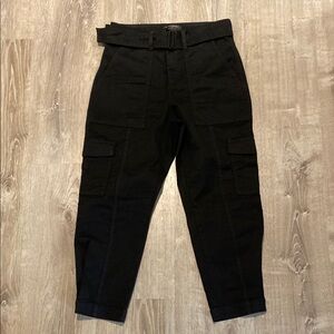 NWOT Banana Republic Cargo Pants 4P